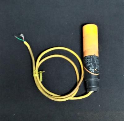 IFM KI0205 Capacitive Proximity Sensor, Threaded Barrel, 20-250V AC/DC, New